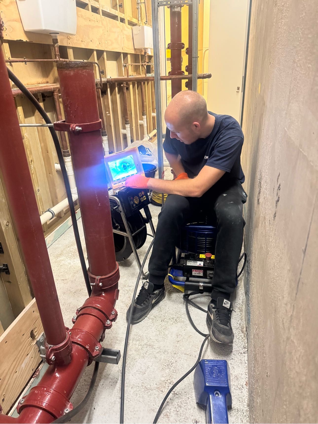 Drain Detectives engineer carrying out a CCTV drain survey